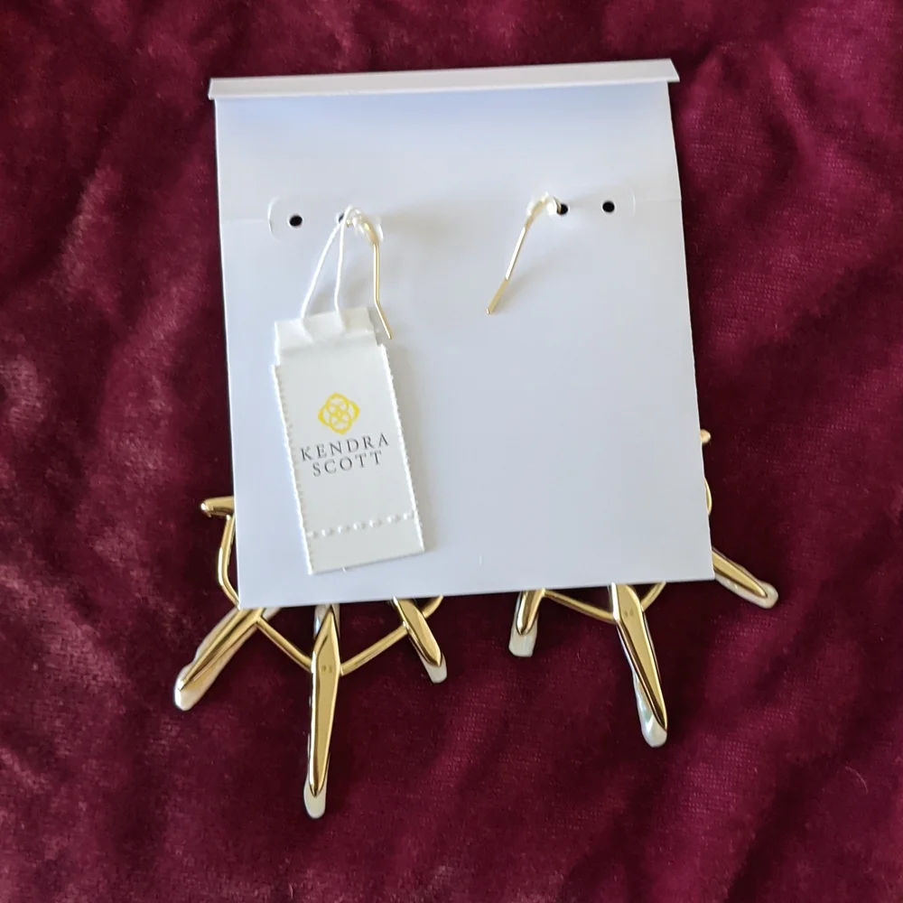 Kendra Scott Eileen Gold Statement Earrings in White Pearl - Picture 9 of 10